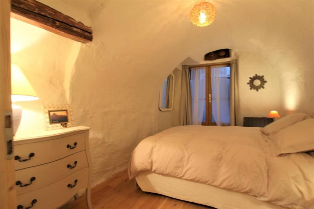La Maison Laugier Charme, Confort, Authenticite Saint-Étienne-de-Tinée Zewnętrze zdjęcie